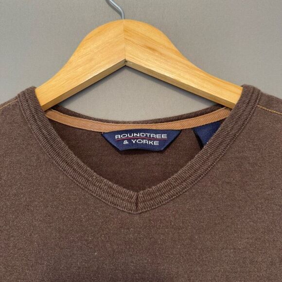 Round tree & Yorke Men’s Long Sleeve Brown Shirt Size Large Skater Style - Picture 3 of 8